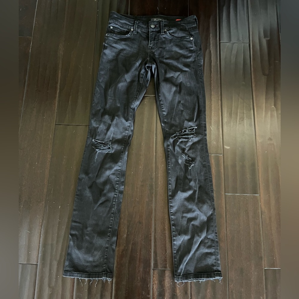 Level 99 Lily Style Black Wash Denim Distressed Skinny Straight jeans Size 25